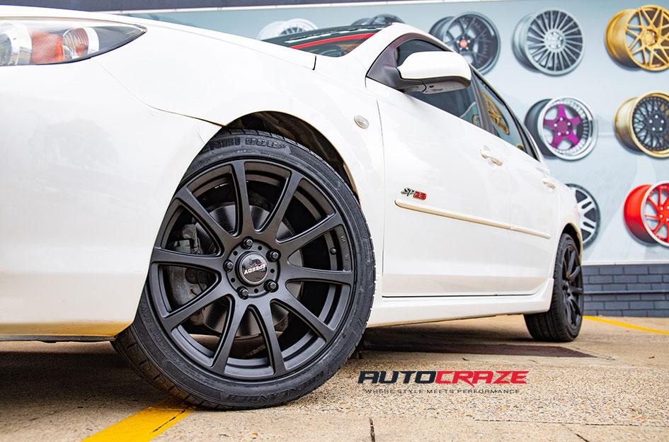 MAZDA-3-CARBINE-BLACK-SUEDE